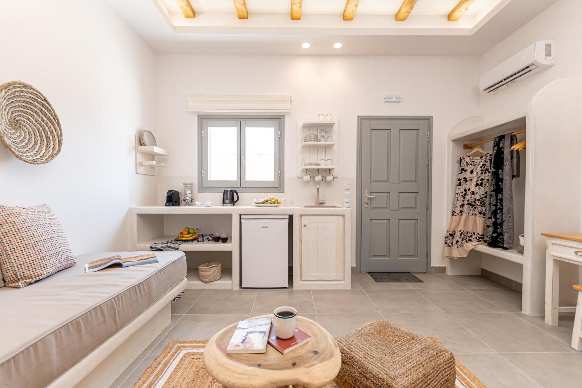 Porto Dema Luxury Suites Σχοινούσα Εξωτερικό φωτογραφία