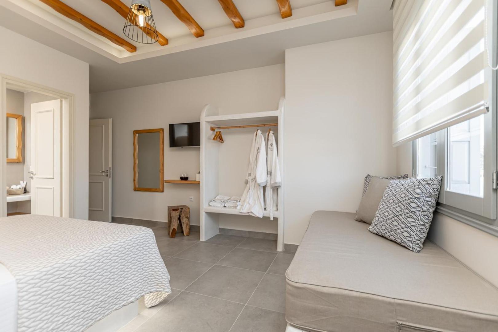 Porto Dema Luxury Suites Σχοινούσα Εξωτερικό φωτογραφία