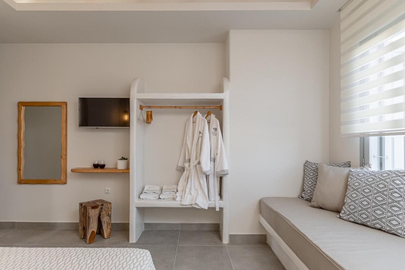 Porto Dema Luxury Suites Σχοινούσα Εξωτερικό φωτογραφία