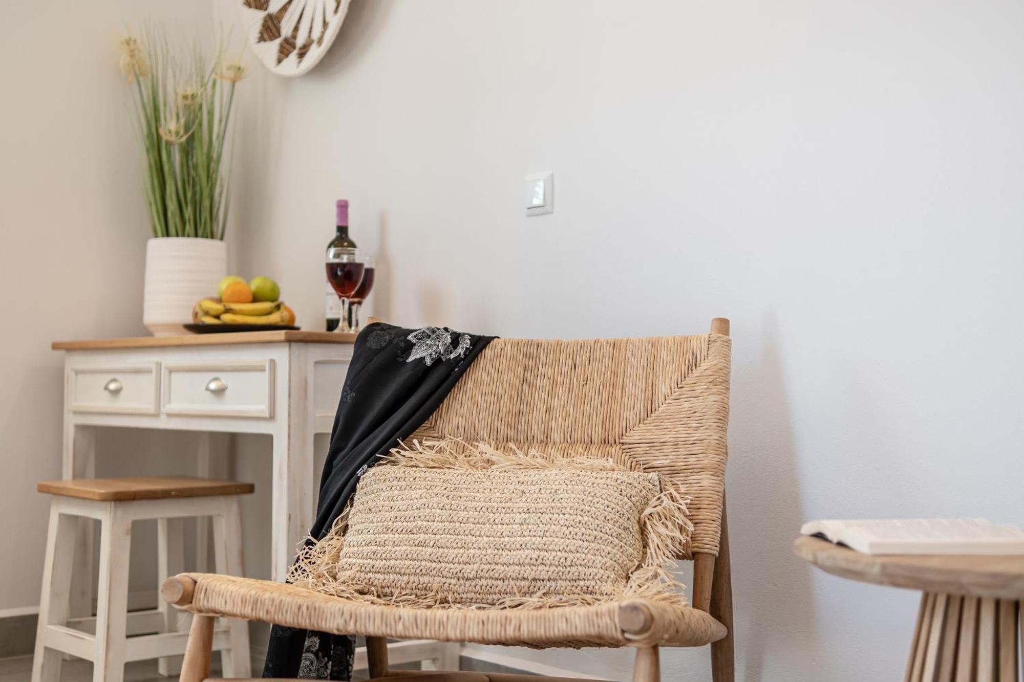 Porto Dema Luxury Suites Σχοινούσα Εξωτερικό φωτογραφία